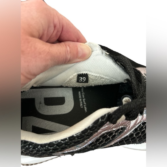 P448 Luke Iridescent Sneakers ( Made in Italy ) - size 39/ 8.5 Womens RETAIL$400 - Picture 7 of 11